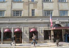Bell Tower Hotel4