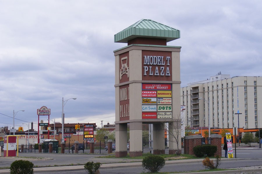 Model T Plaza3