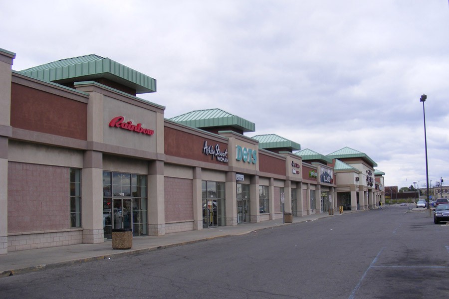 Model T Plaza6