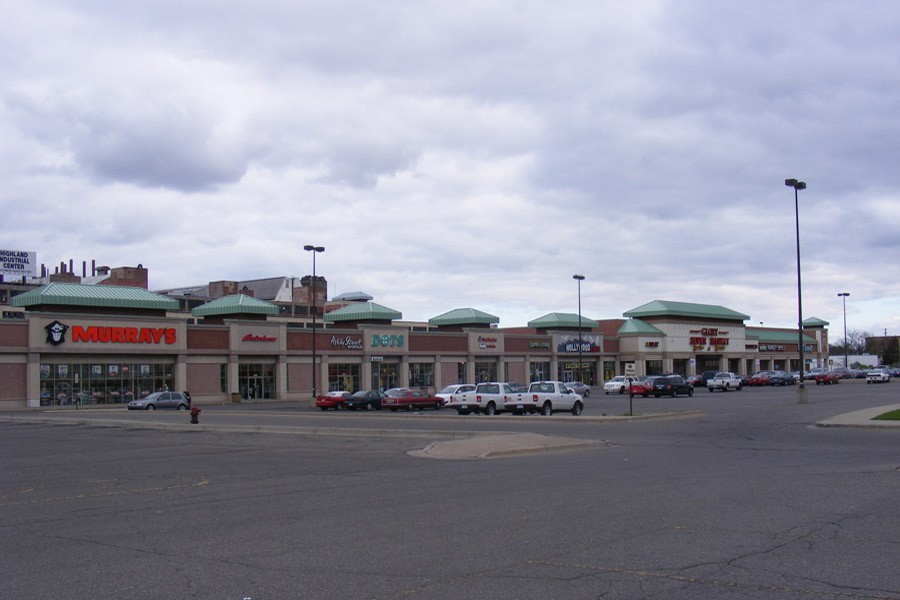 Model T Plaza9